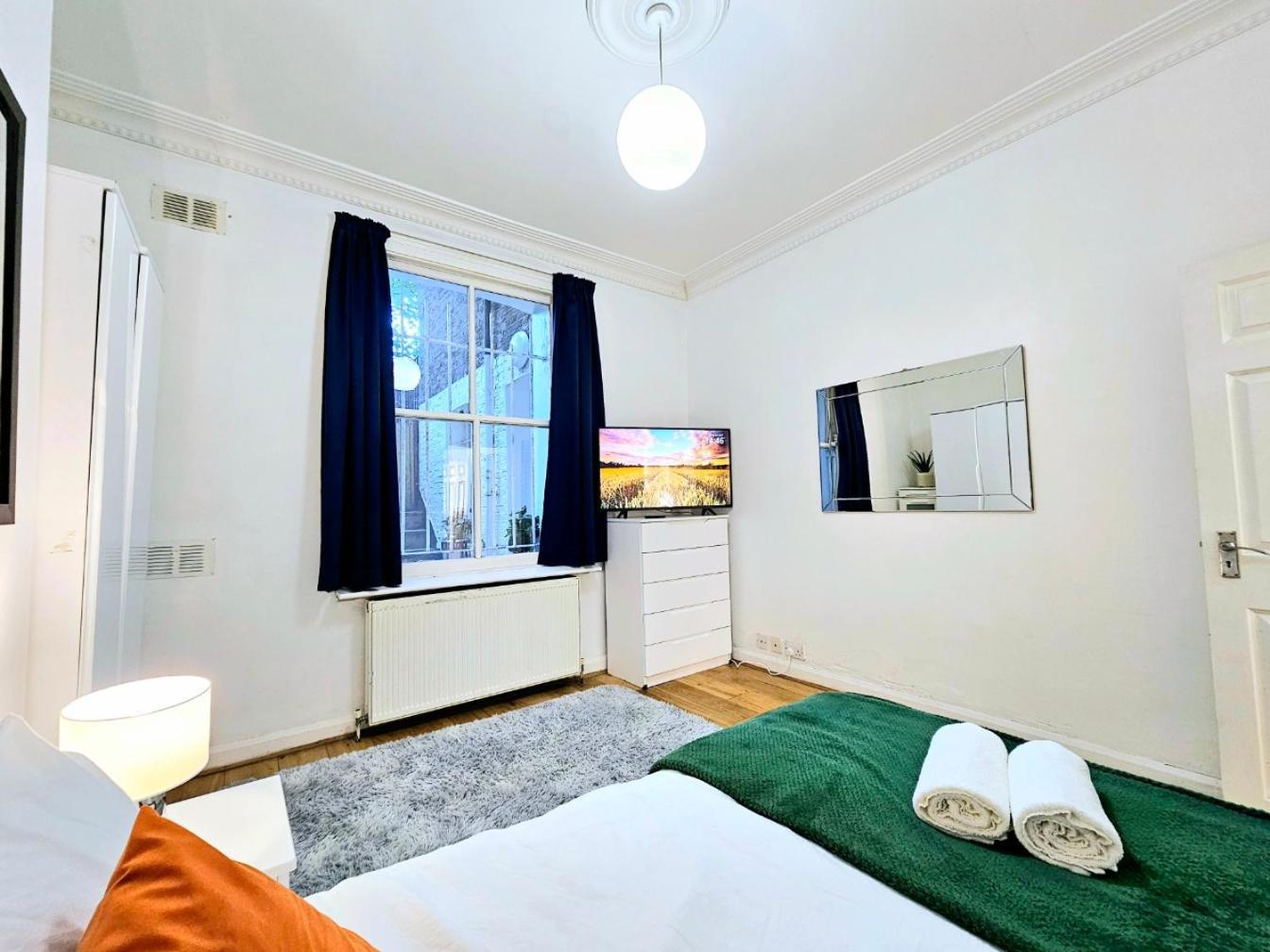 Spacious & Cosy 2 Bedroom Home Plus 2 Sofa-Beds With Private Entrance And Back Patio, 3 Min Walk To Earl'S Court Station Лондон Екстер'єр фото