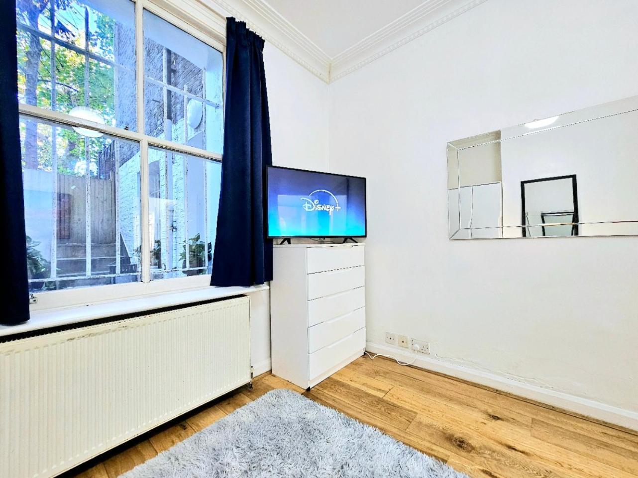Spacious & Cosy 2 Bedroom Home Plus 2 Sofa-Beds With Private Entrance And Back Patio, 3 Min Walk To Earl'S Court Station Лондон Екстер'єр фото